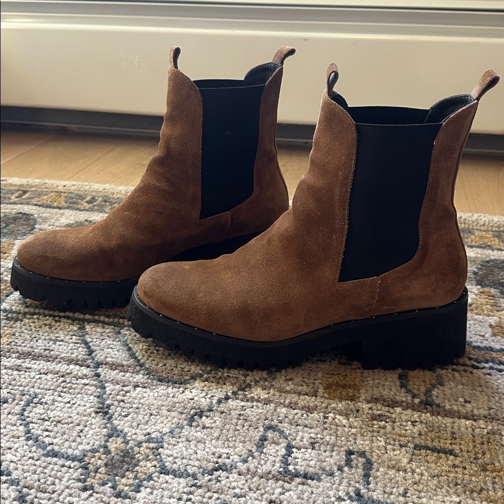 BROOKE RAIN RESISTANT BOOT